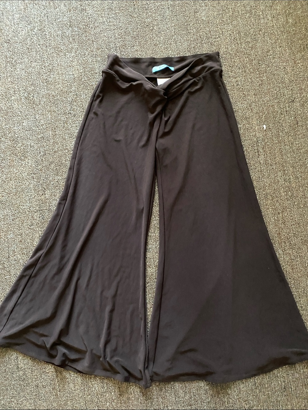Brand new Marciano womens brown flare pants